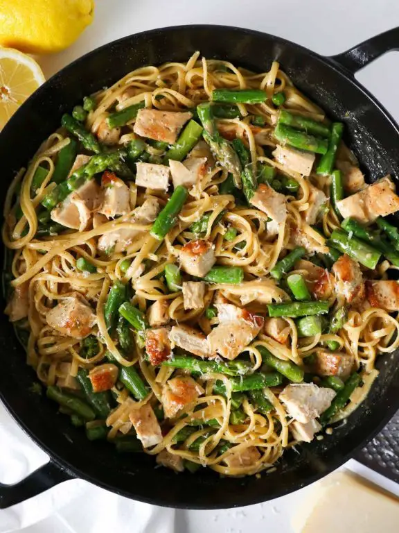 Chicken and Asparagus Pasta