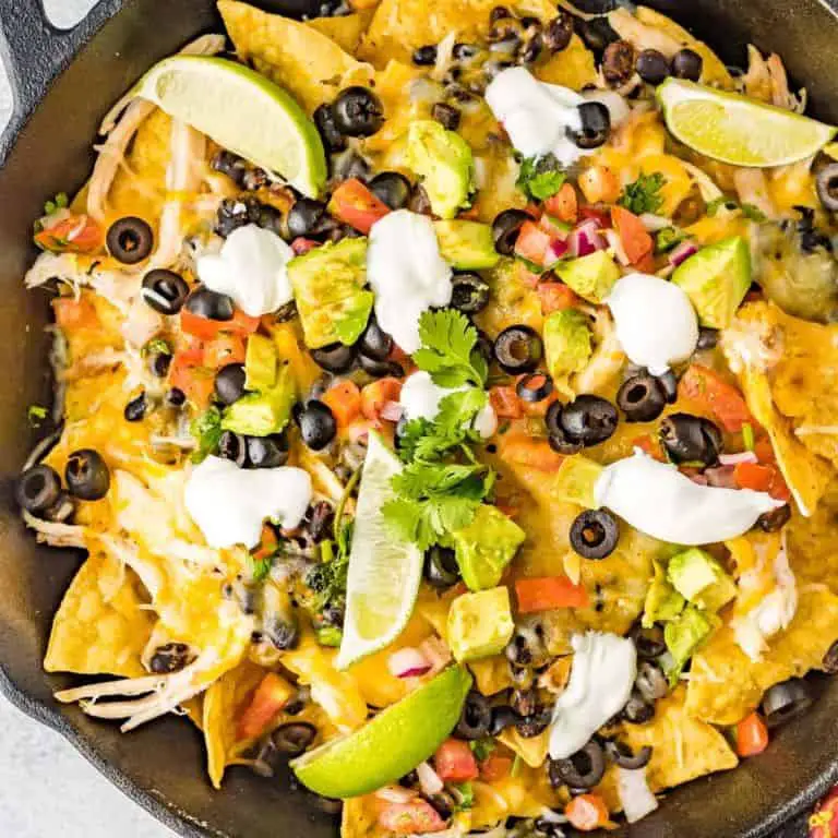 Chicken and Black Bean Nachos with Guacamole