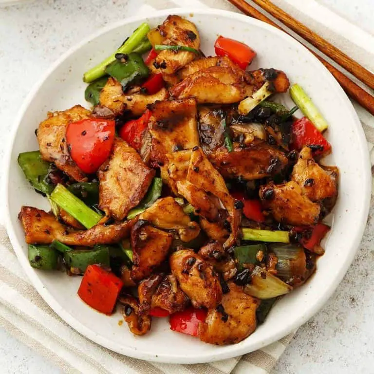 Chicken and Black Bean Stir-Fry with Bell Peppers