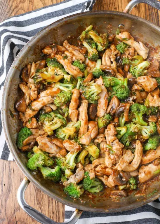 Chicken and Broccoli Stir-Fry with Ginger Sauce
