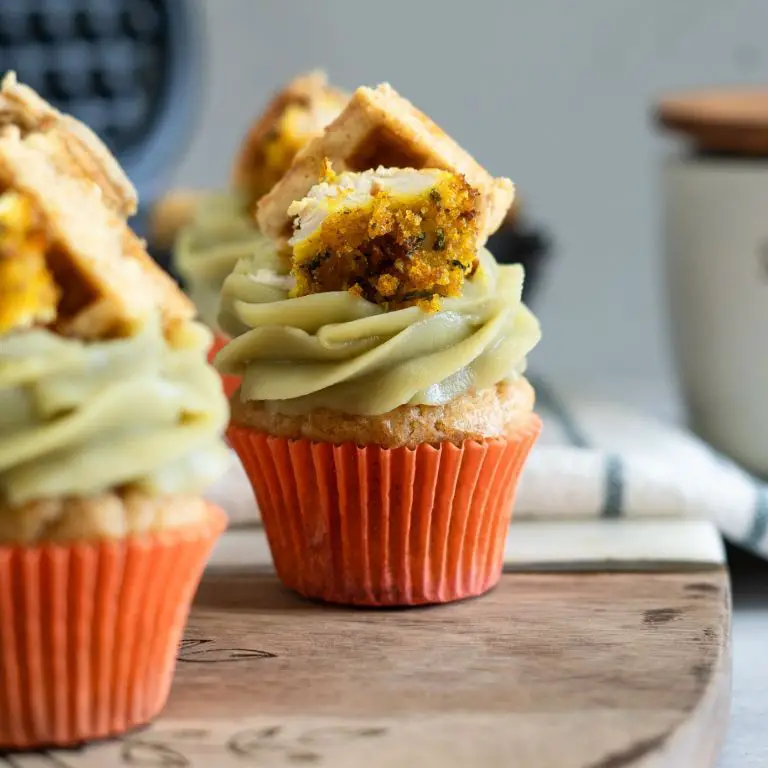Chicken and Cheese Pupcakes