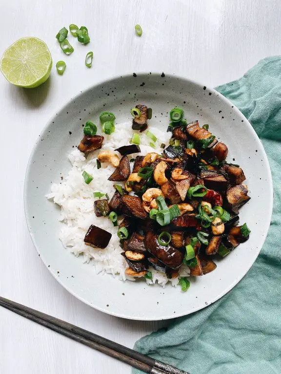 Chinese Eggplant with Cashew Nuts