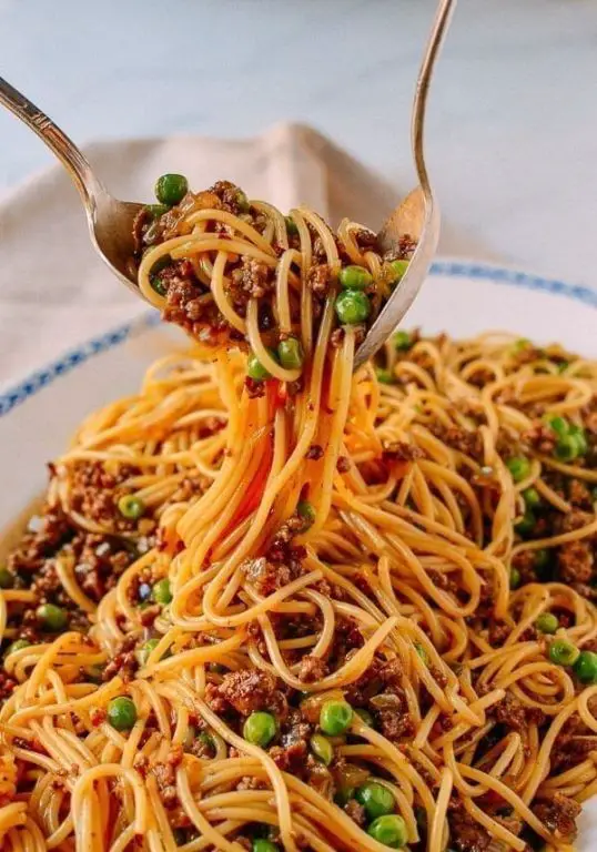 Chinese Szechuan Spaghetti Bolognese
