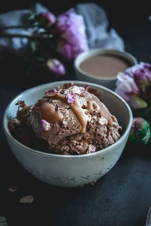 Chocolate Bowl with Pistachio Ice Cream and Honey Drizzle