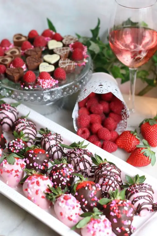 Chocolate Covered Strawberries with Raspberry Sauce