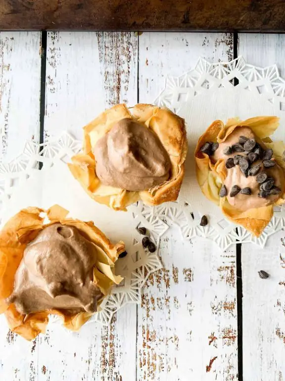 Chocolate Hazelnut Phyllo Cups
