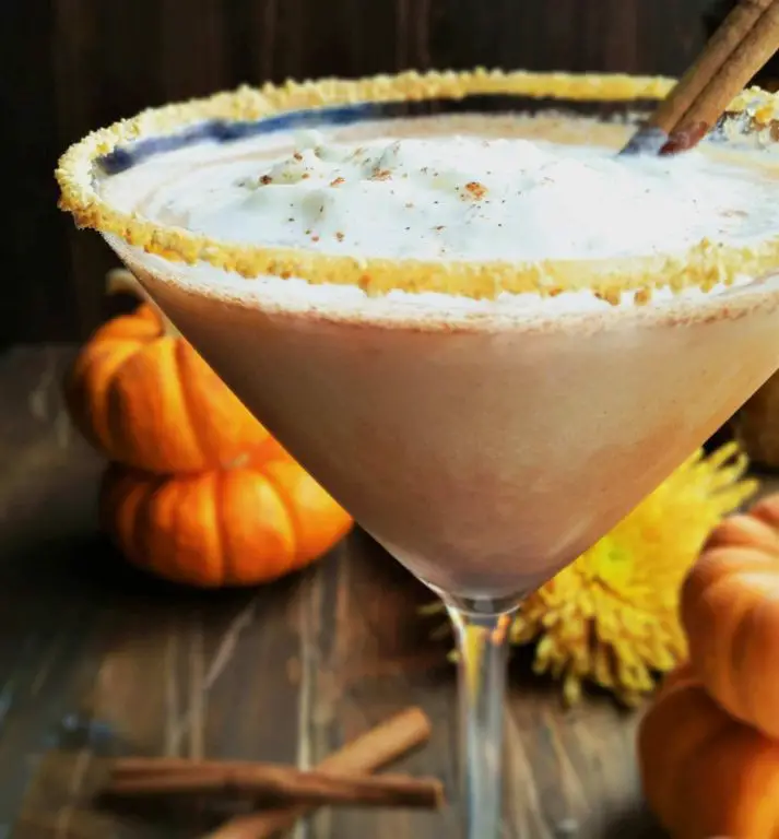 Chocolate Swirl Pumpkin Pie Martini