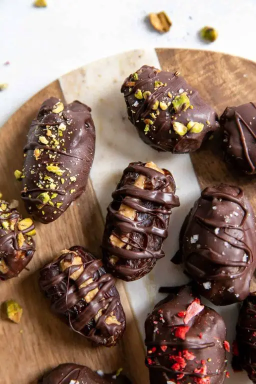 Chocolate-Dipped Stuffed Dates