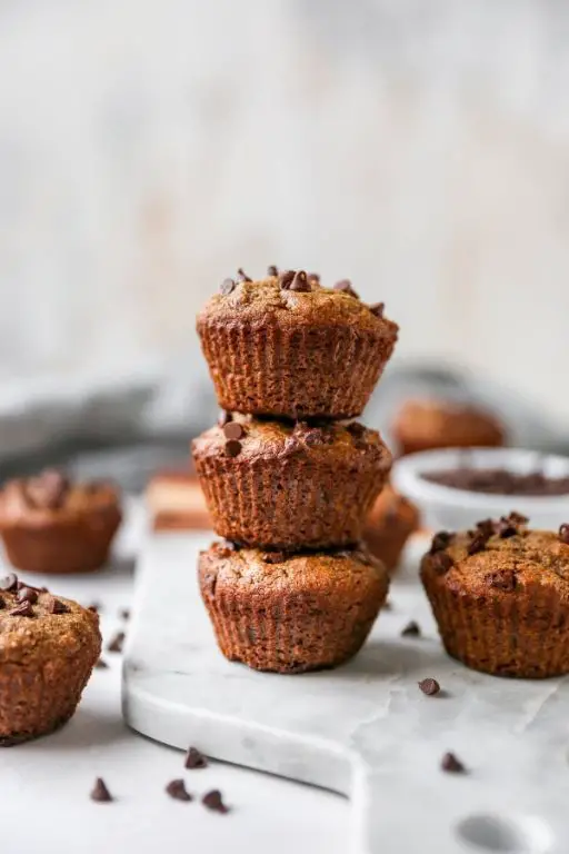 Chokeberry Muffins with Almond Flour
