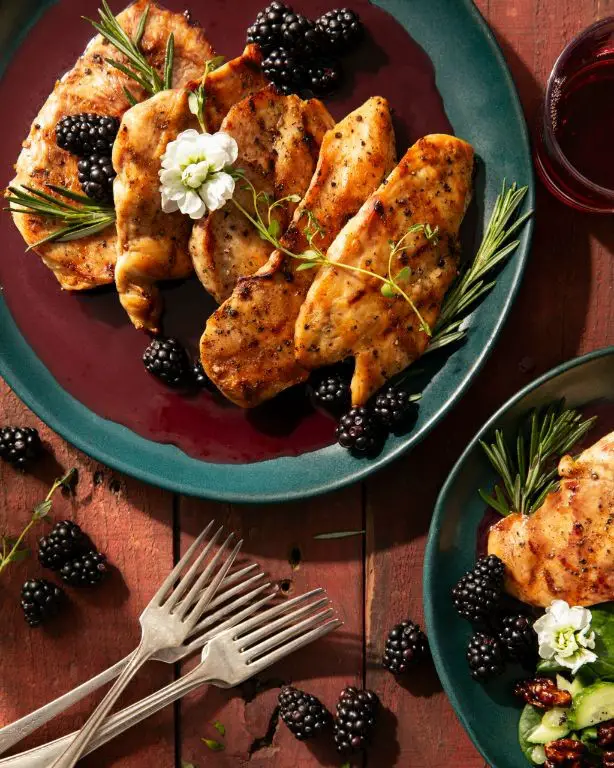Chokeberry Sauce for Grilled Chicken