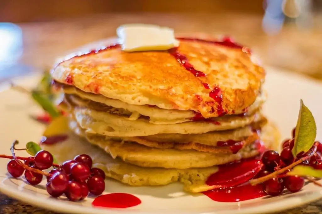 Chokecherry Pancakes with Maple Syrup