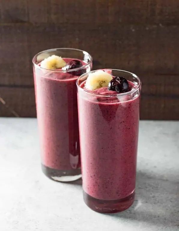 Chokecherry Smoothie with Banana