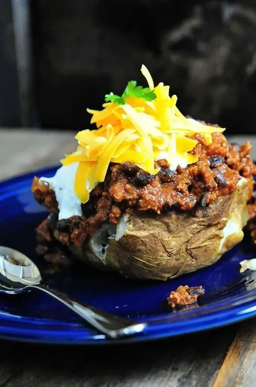 Cincinnati Chili Baked Potatoes