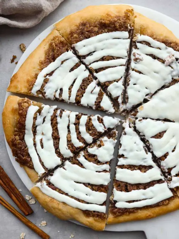 Cinnamon Roll Cookie Pizza