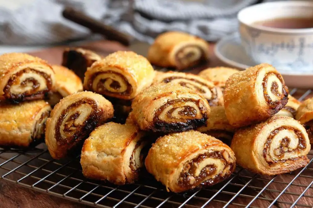 Cinnamon Sugar Rugelach