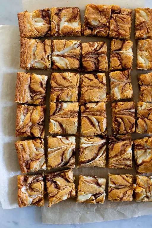Cinnamon Swirl Brownies