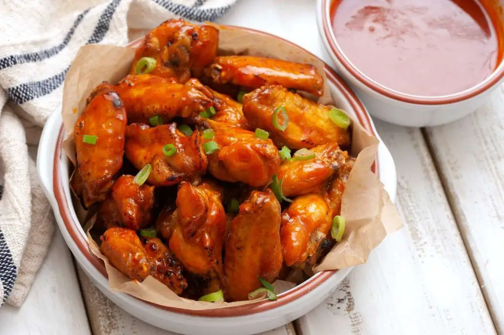 Classic Buffalo Hot Wing Sauce