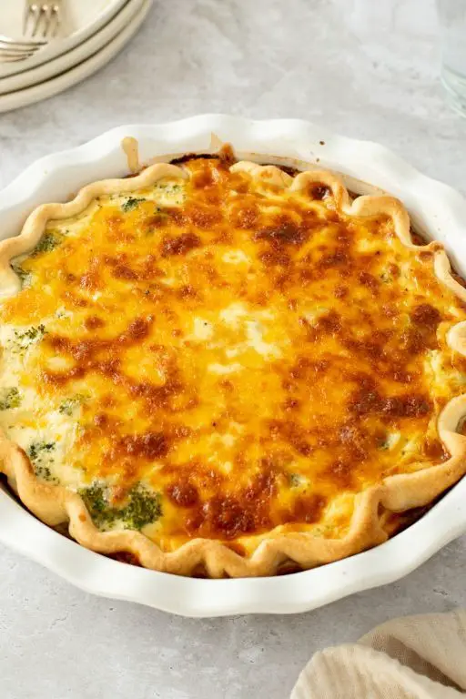 Classic Chicken and Cheddar Quiche