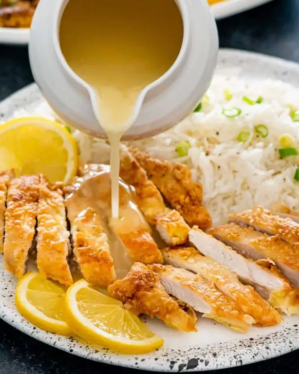 Classic Chinese Lemon Chicken with Crispy Coating