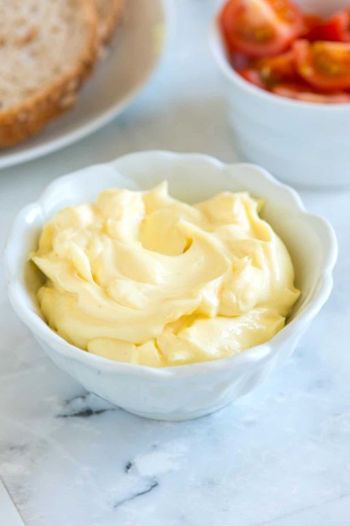 Classic Homemade Mayonnaise