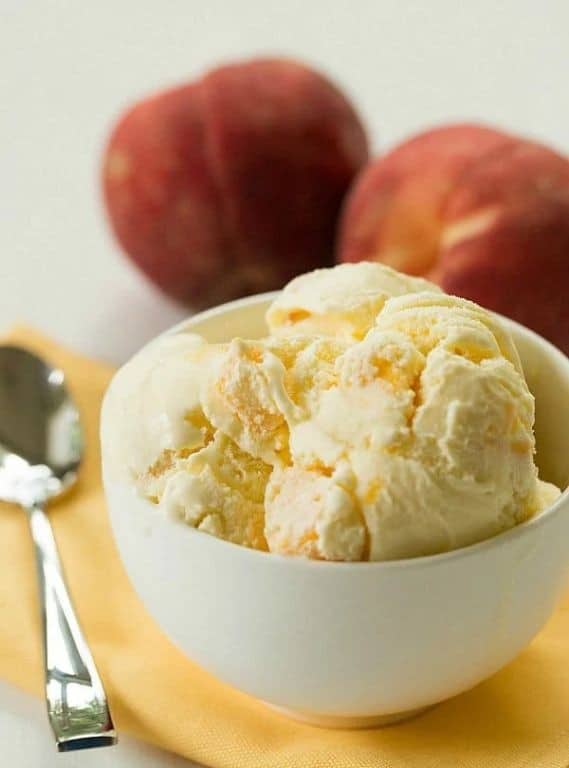 Classic Homemade Peach Ice Cream