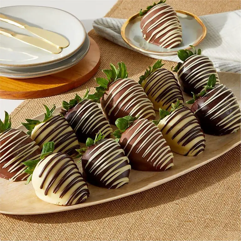 Classic Milk Chocolate Covered Strawberries