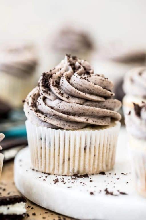Classic Oreo Cupcakes with Cream Cheese Frosting