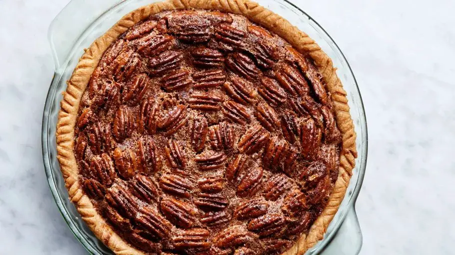 Classic Pecan Pie with Karo Syrup