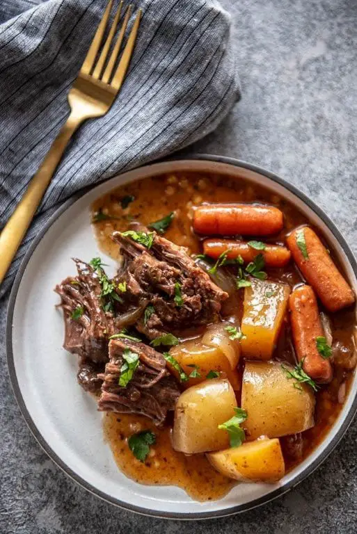 Classic Slow Cooker Pot Roast with Gravy