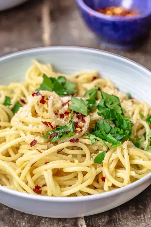 Classic Spaghetti Aglio e Olio