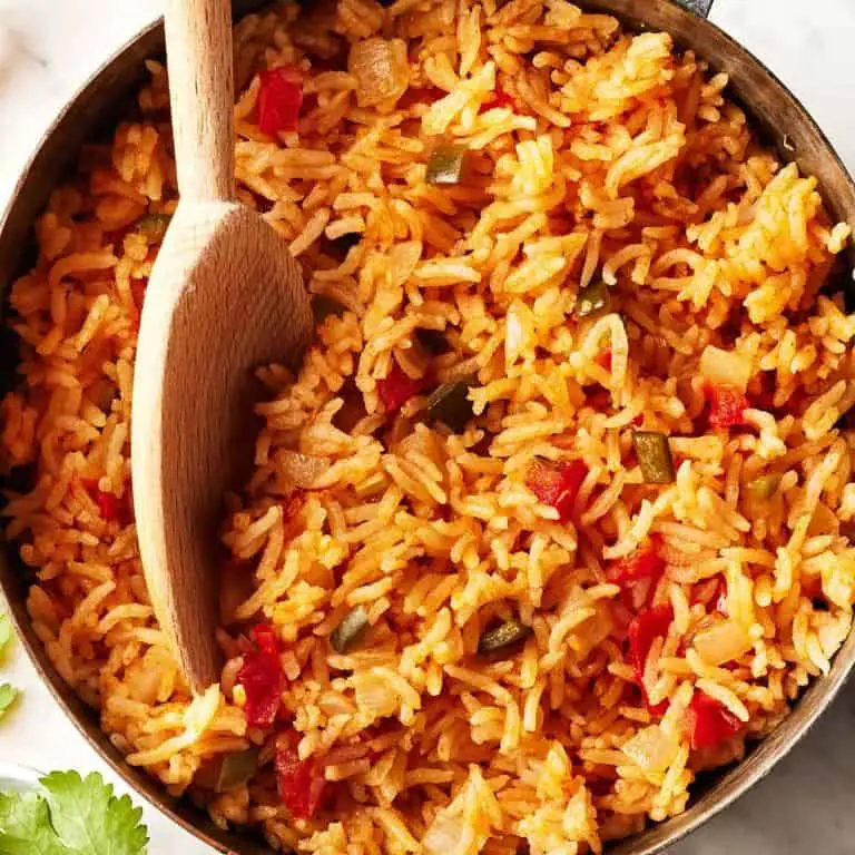 Classic Spanish Rice with Tomatoes and Peppers