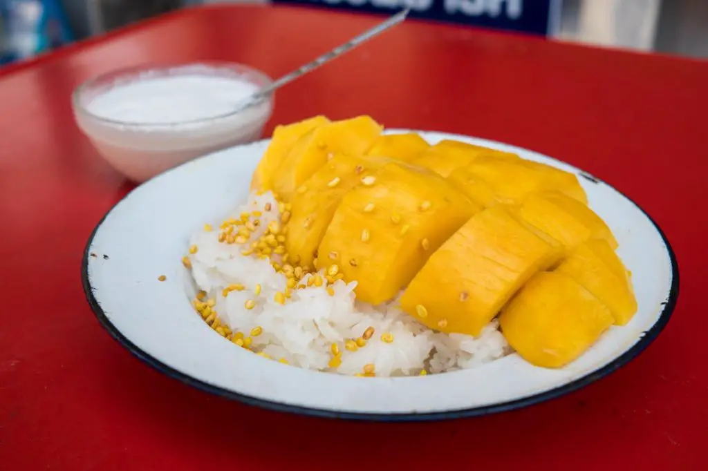 Classic Thai Mango Sticky Rice