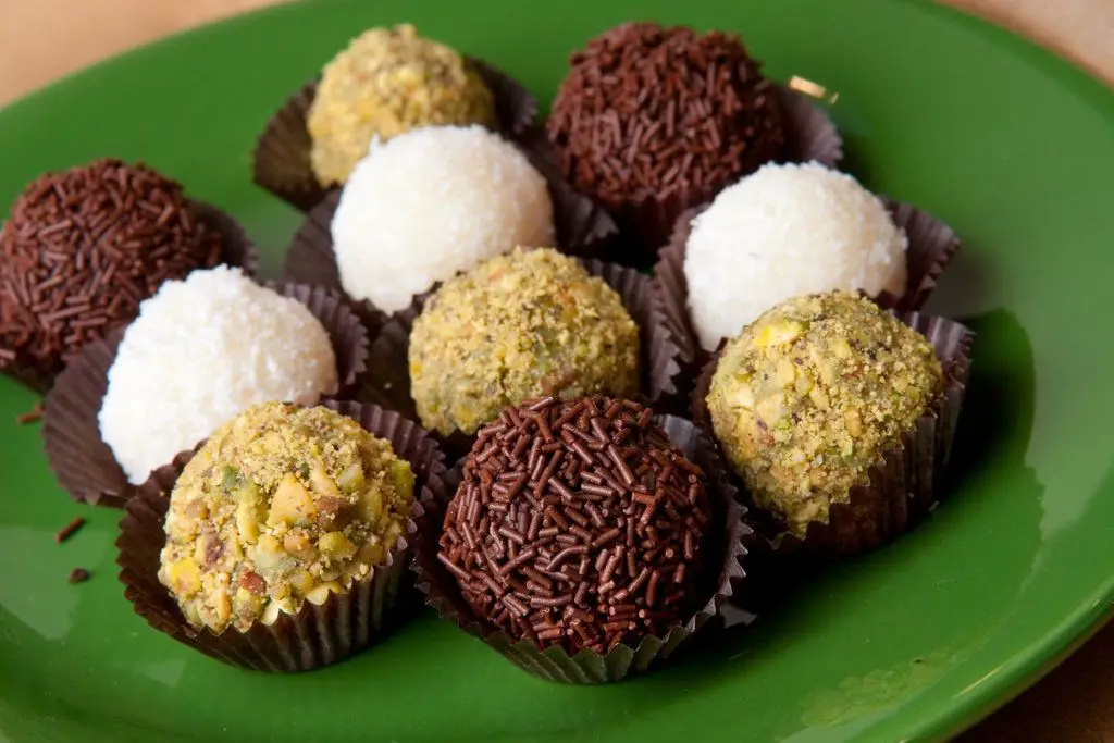 Coconut Brigadeiro with Toasted Shreds
