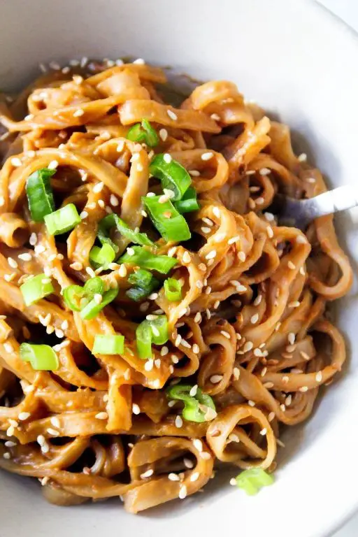 Coconut Peanut Sauce for Rice Noodles