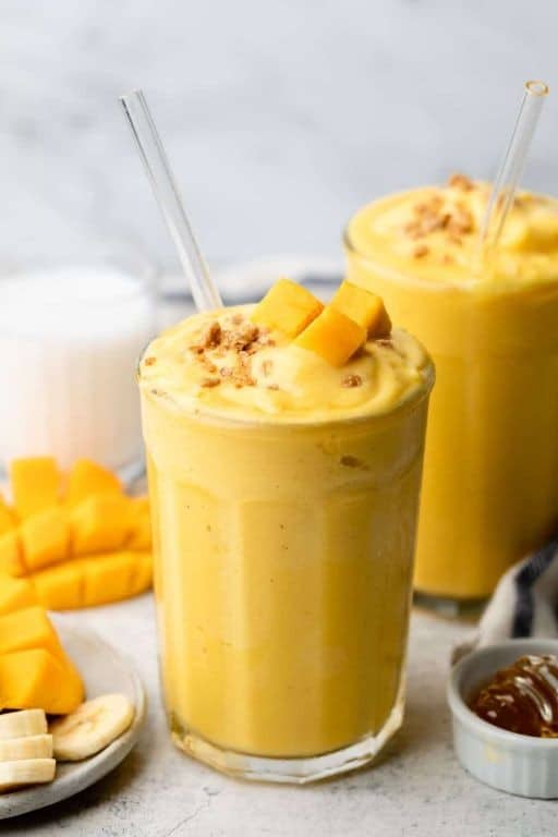 Coconut and Mango Fiber Smoothie