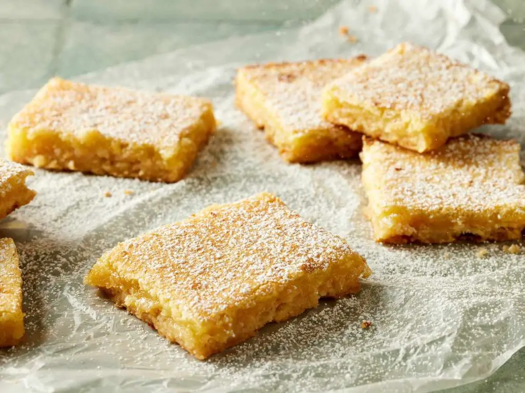 Confectionary Sugar Glazed Lemon Bars