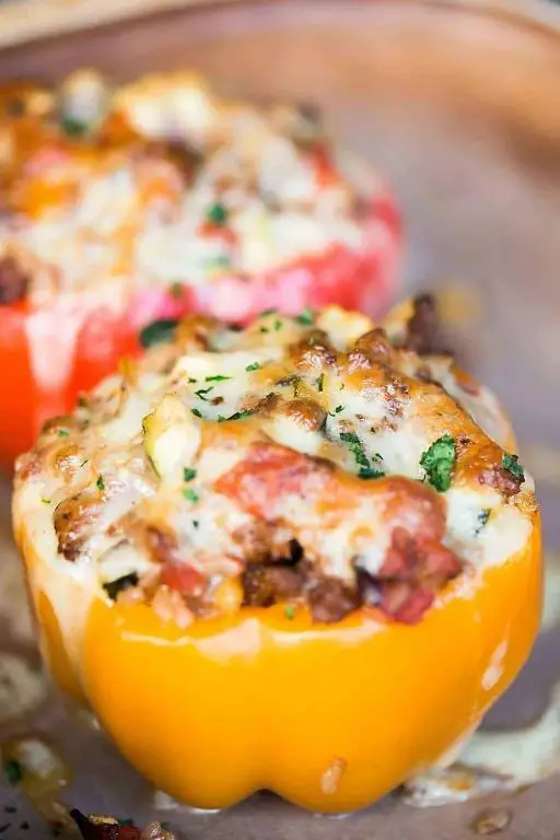 Cottage Cheese and Veggie Stuffed Bell Peppers