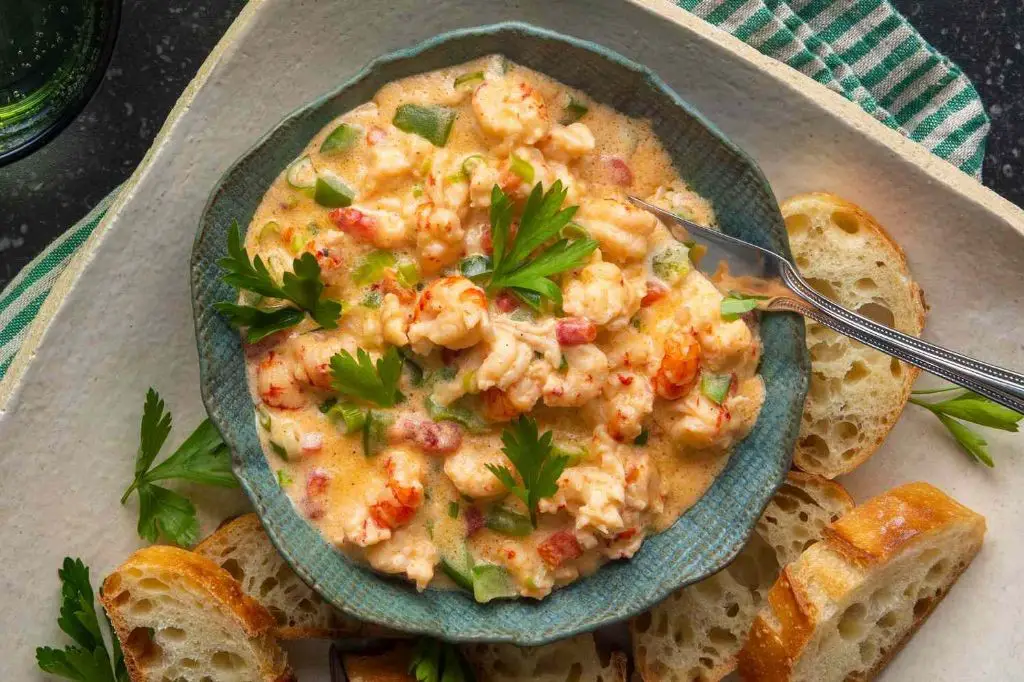 Crawfish Dip with Cream Cheese and Hot Sauce