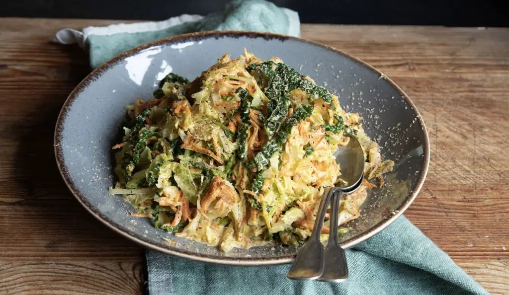 Creamed Cabbage and Carrot Medley