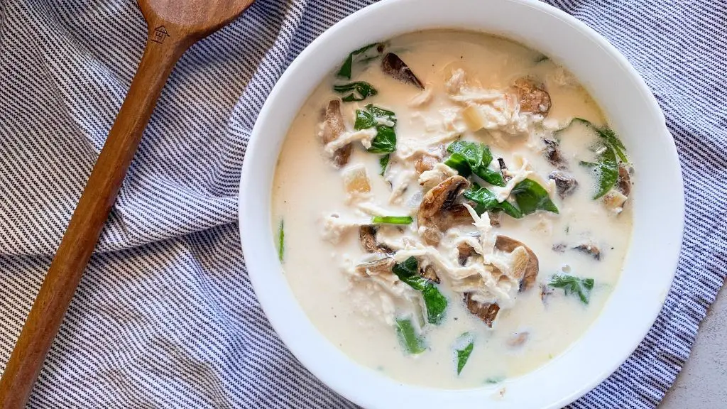 Creamy Chicken and Spinach Soup