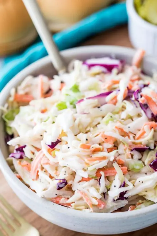 Creamy Coleslaw with Carrots and Cabbage
