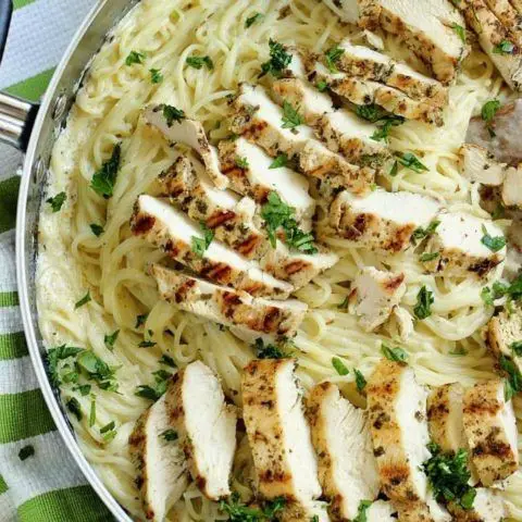 Creamy Pesto Chicken Alfredo