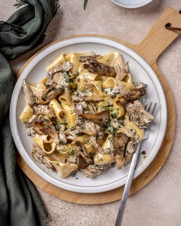 Creamy Tarragon Mushroom Pasta