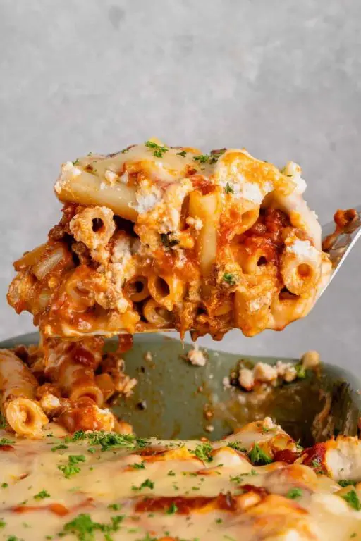 Creamy Vegan Baked Ziti