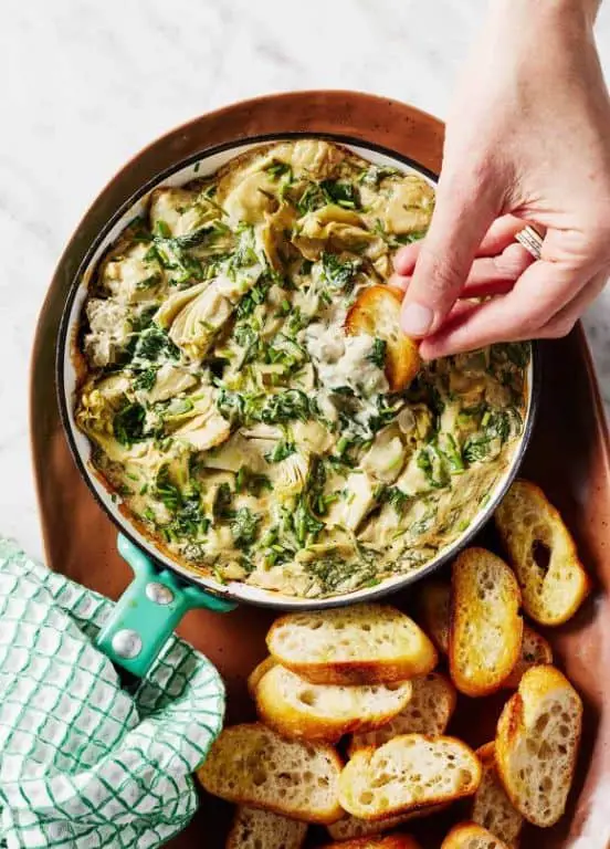 Creamy Vegan Spinach and Artichoke Dip