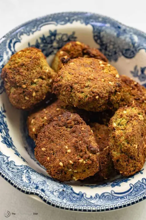 Crispy Air Fryer Falafel