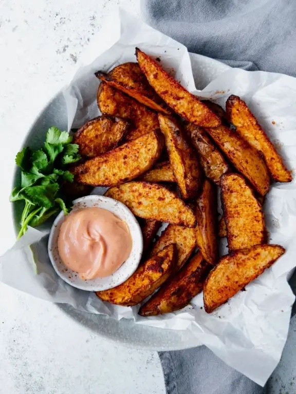 Crispy Batata Wedges with Paprika