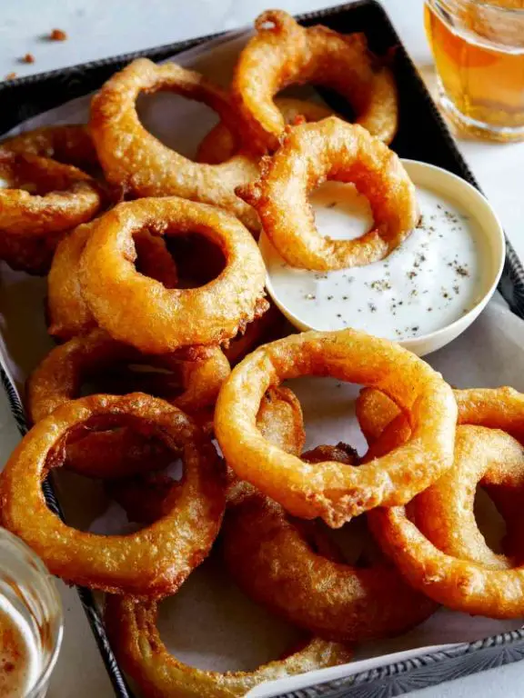 Crispy Beer Battered Onion Rings