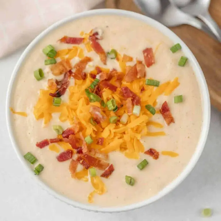 Crock Pot Cauliflower and Tomato Soup