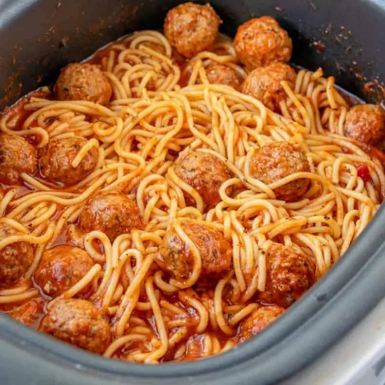 Crock Pot Meatball Pasta